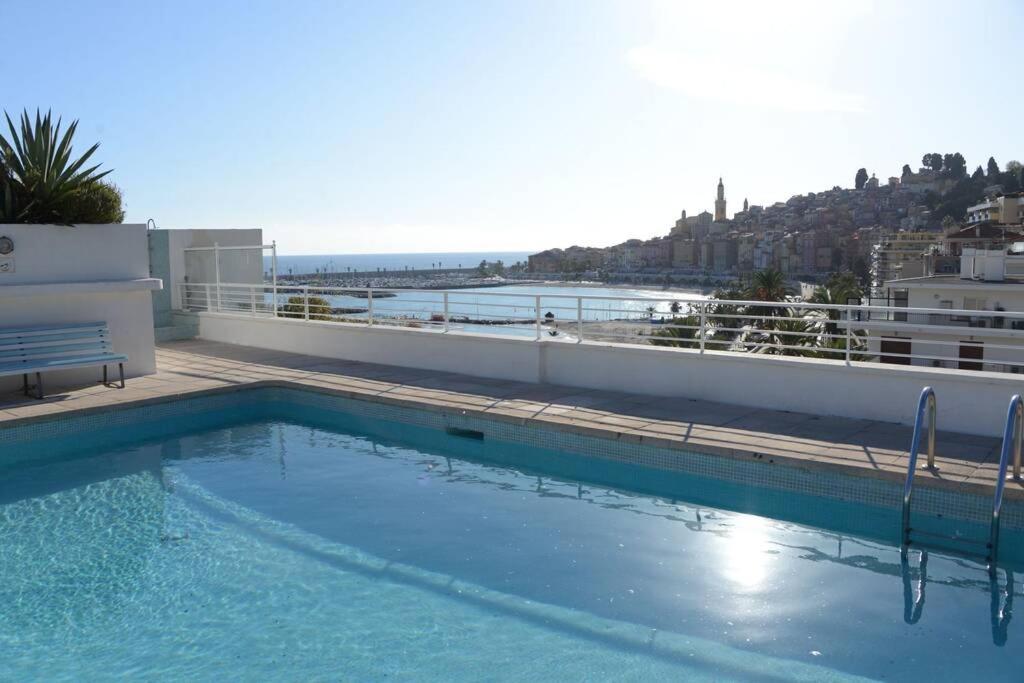 Le Lodge, T2 Classe 3 Etoiles Avec Jardin, Parking, Piscine & Mer A 2 Pas Mentona Zewnętrze zdjęcie