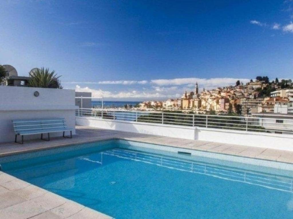 Le Lodge, T2 Classe 3 Etoiles Avec Jardin, Parking, Piscine & Mer A 2 Pas Mentona Zewnętrze zdjęcie